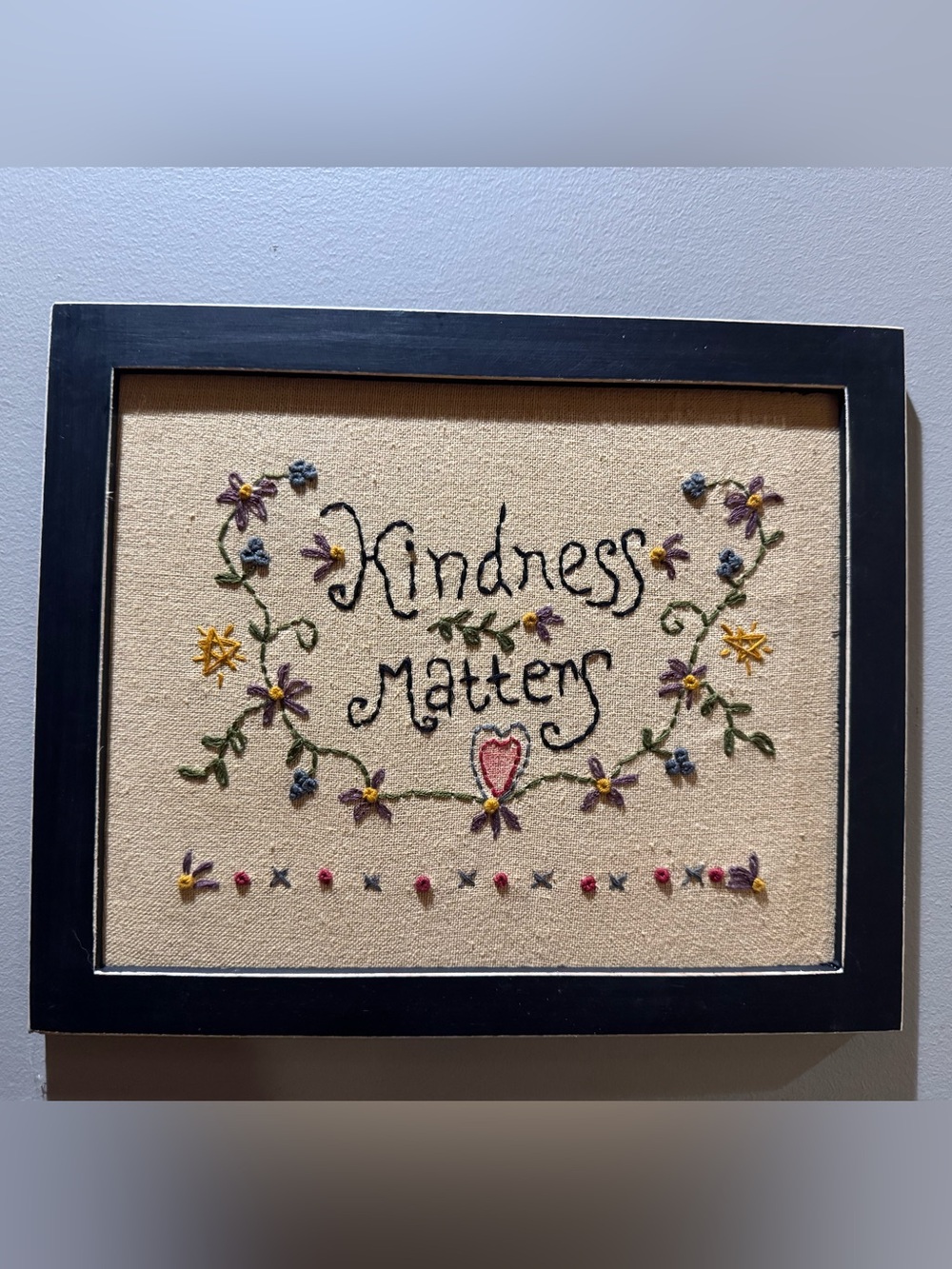 KINDNESS MATTERS Embroidered Sign - Picture 4 of 8